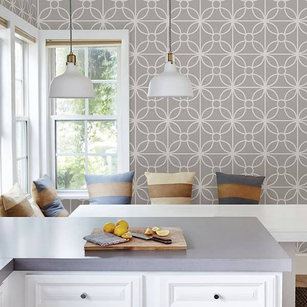 savvy-grey-geometric-wallpaper-york-wallcoverings-2716-23858 - York Wallcoverings Papel pintado