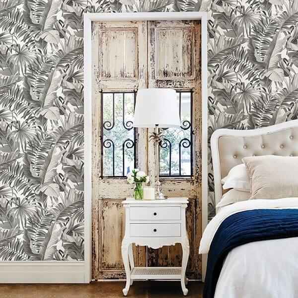 alfresco-black-palm-leaf-wallpaper-york-wallcoverings-2744-24134 - York Wallcoverings Wallpaper