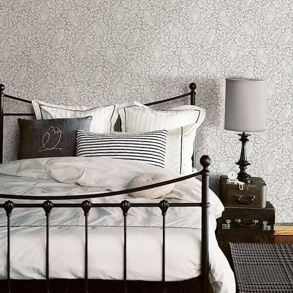 parliament-light-grey-owl-wallpaper-york-wallcoverings-3115-12411 - York Wallcoverings Wallpaper