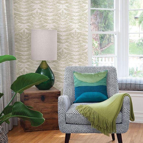akira-beige-leaf-wallpaper-york-wallcoverings-2821-25100 - York Wallcoverings Papel pintado