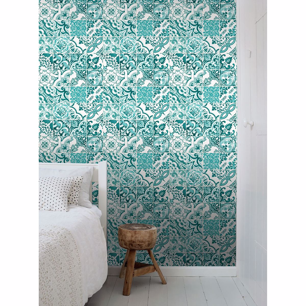 cohen-turquoise-tile-wallpaper-york-wallcoverings-dd148635 - York Wallcoverings Wallpaper