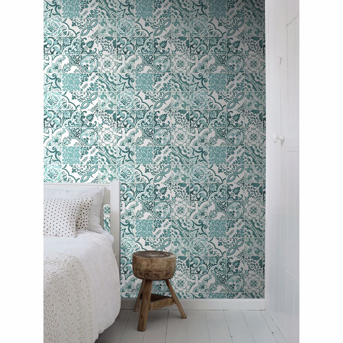cohen-turquoise-tile-wallpaper-york-wallcoverings-dd148635 - York Wallcoverings Wallpaper