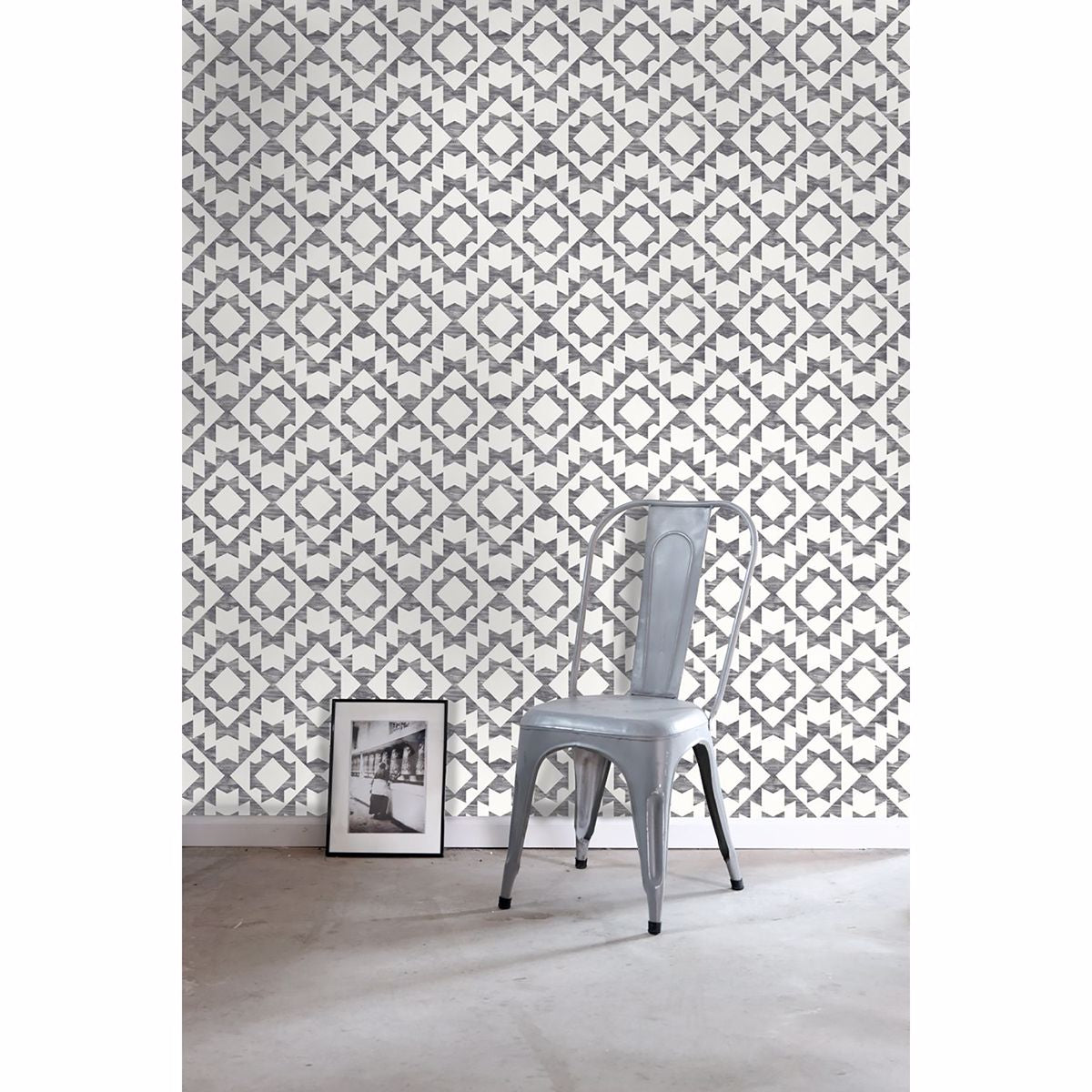 fantine-black-geometric-wallpaper-york-wallcoverings-dd148677 - York Wallcoverings Wallpaper