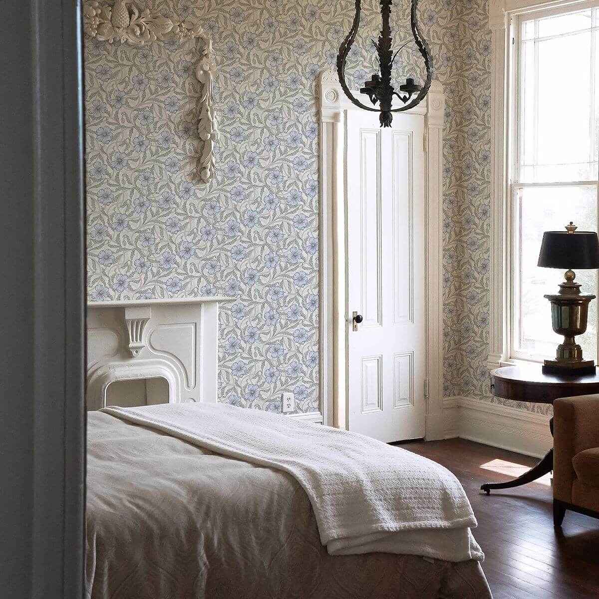 imogen-light-blue-floral-wallpaper-york-wallcoverings-2948-28027 - York Wallcoverings Wallpaper