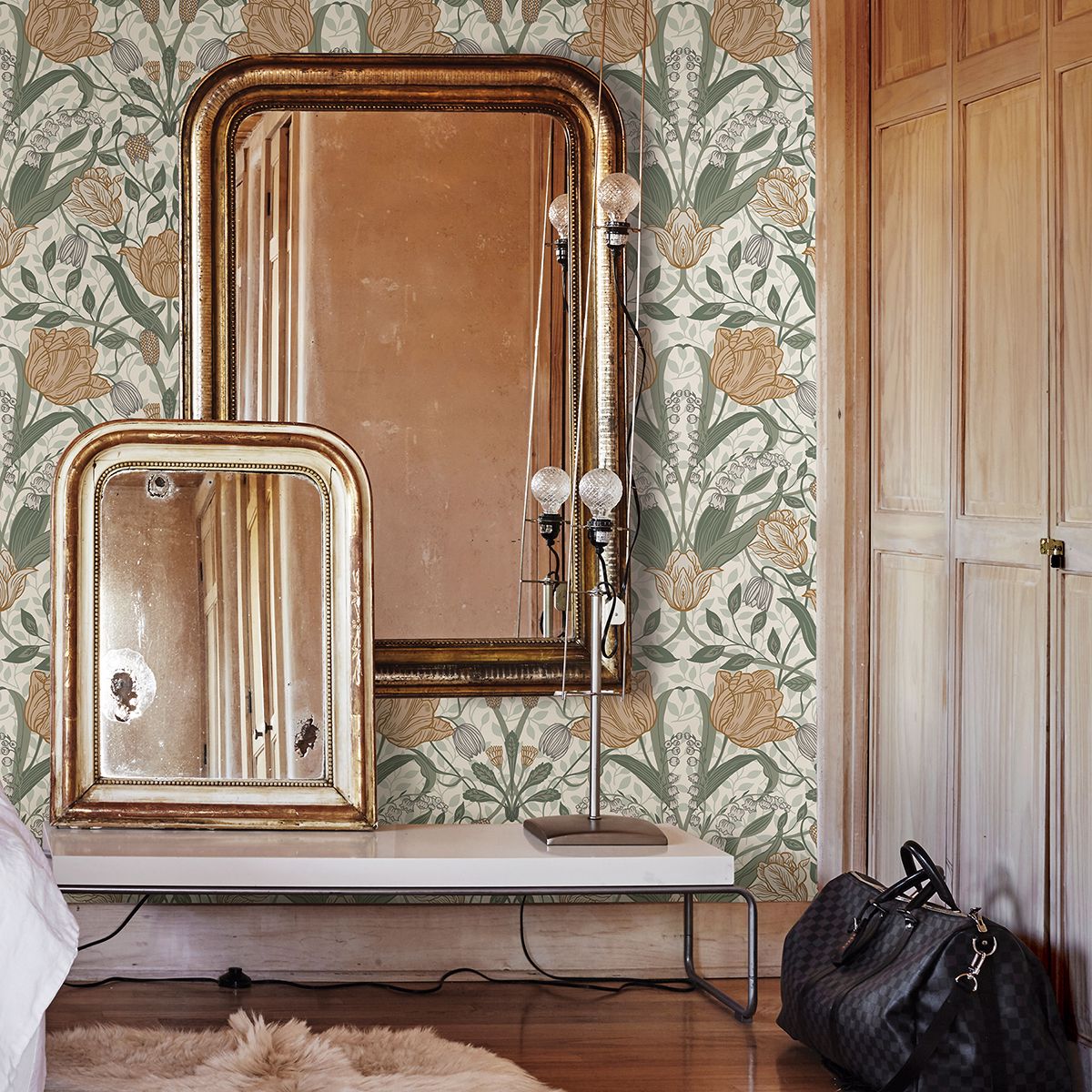 tulipa-green-floral-wallpaper-york-wallcoverings-2948-33006