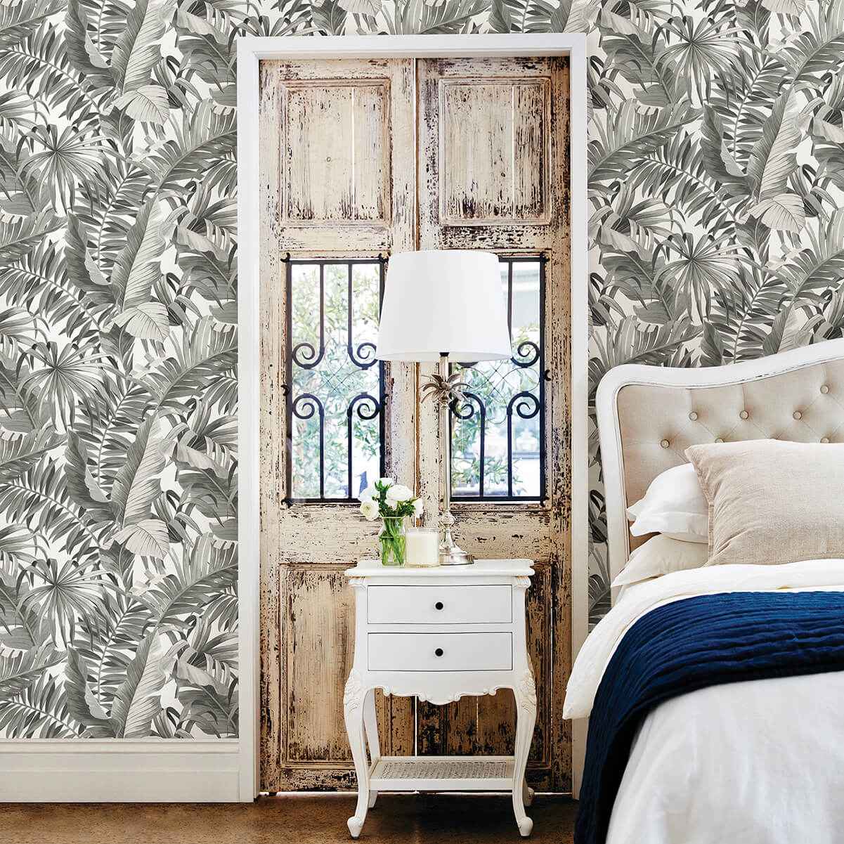 alfresco-grey-tropical-palm-wallpaper-york-wallcoverings-2969-24134 - York Wallcoverings Wallpaper