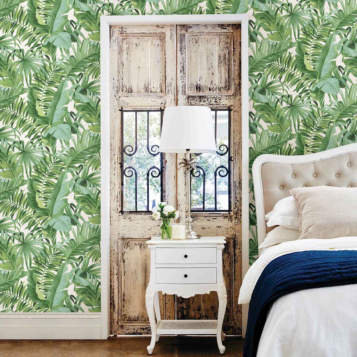 alfresco-green-tropical-palm-wallpaper-york-wallcoverings-2969-24136 - York Wallcoverings Wallpaper
