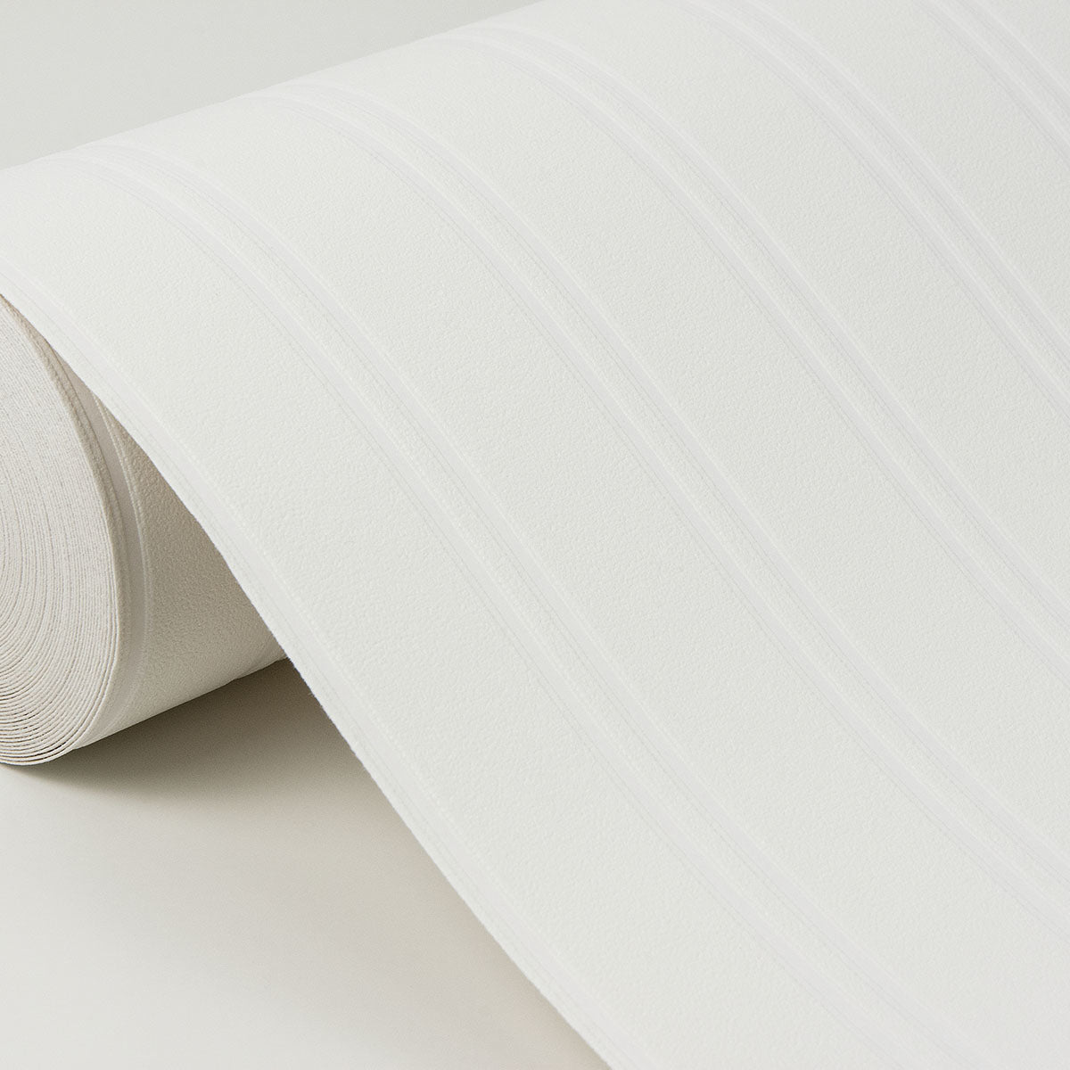 murph-paintable-wood-panel-wallpaper-york-wallcoverings-2780-59016 - York Wallcoverings Papel pintado