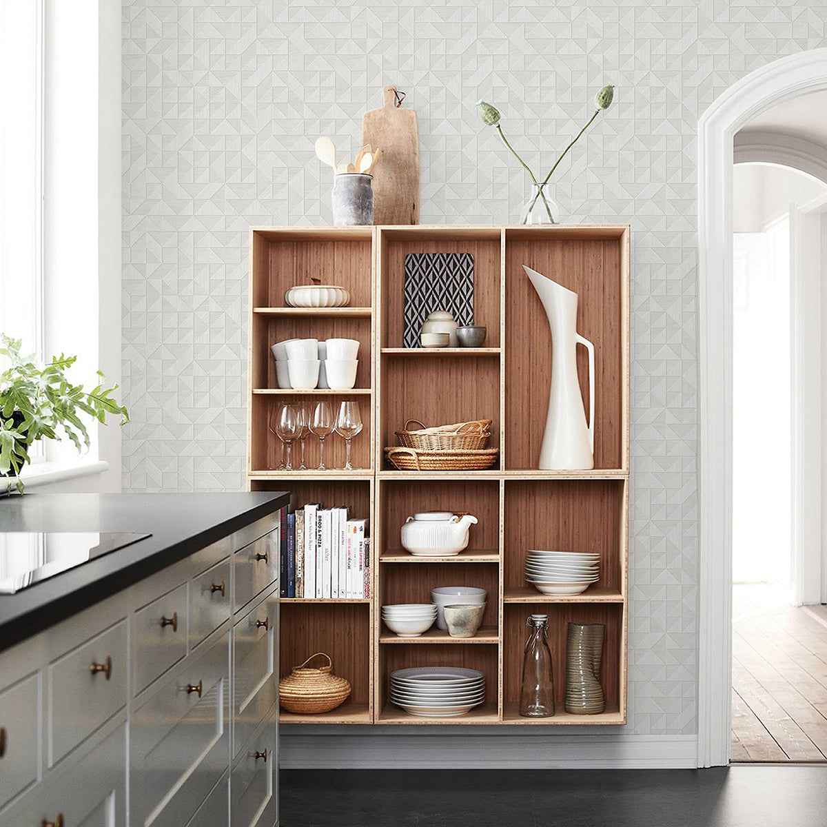 Gallerie Light Grey Triangle Geometric Wallpaper - York Wallcoverings - 2896-25325 - York Wallcoverings Papel pintado