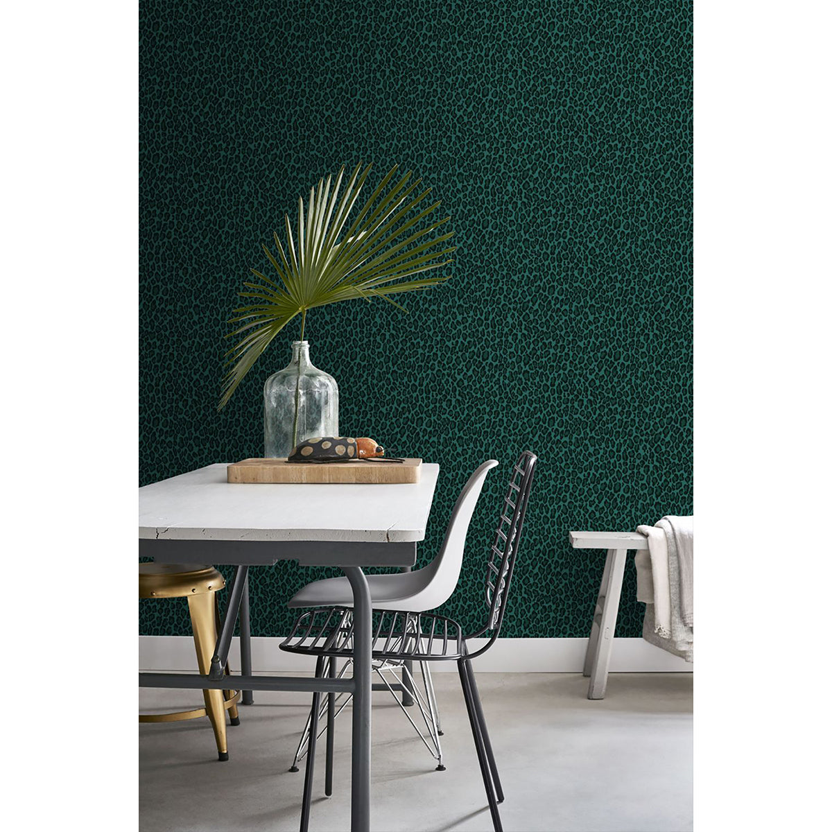 cicely-green-leopard-skin-wallpaper-york-wallcoverings-dd139154 - York Wallcoverings Wallpaper