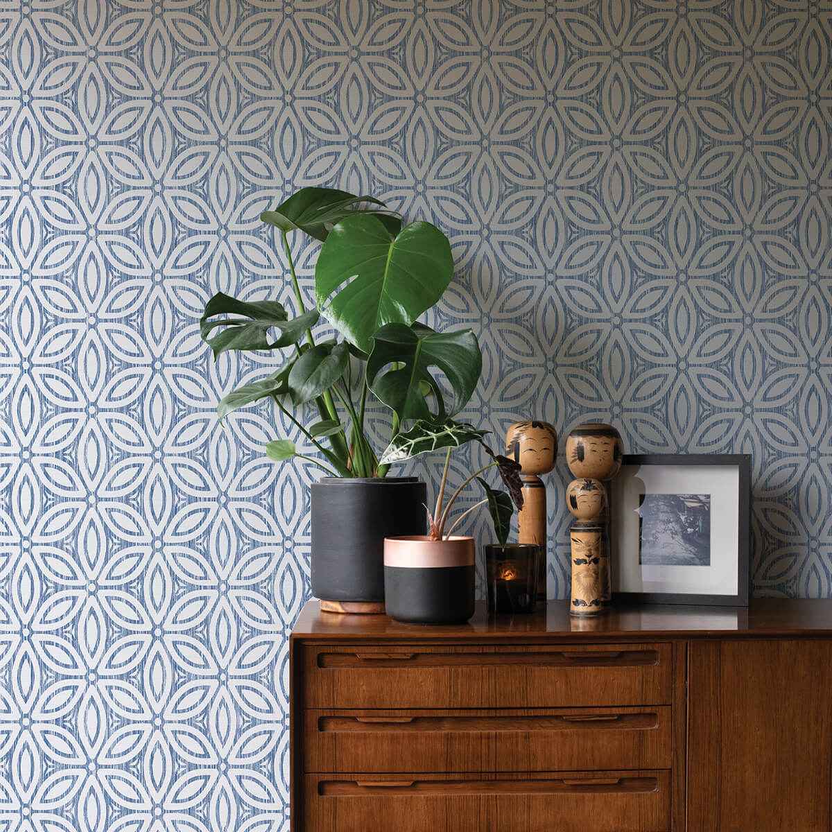 Blue Hepatica Petal Peel & Stick String - York Wallcoverings - NUS3958