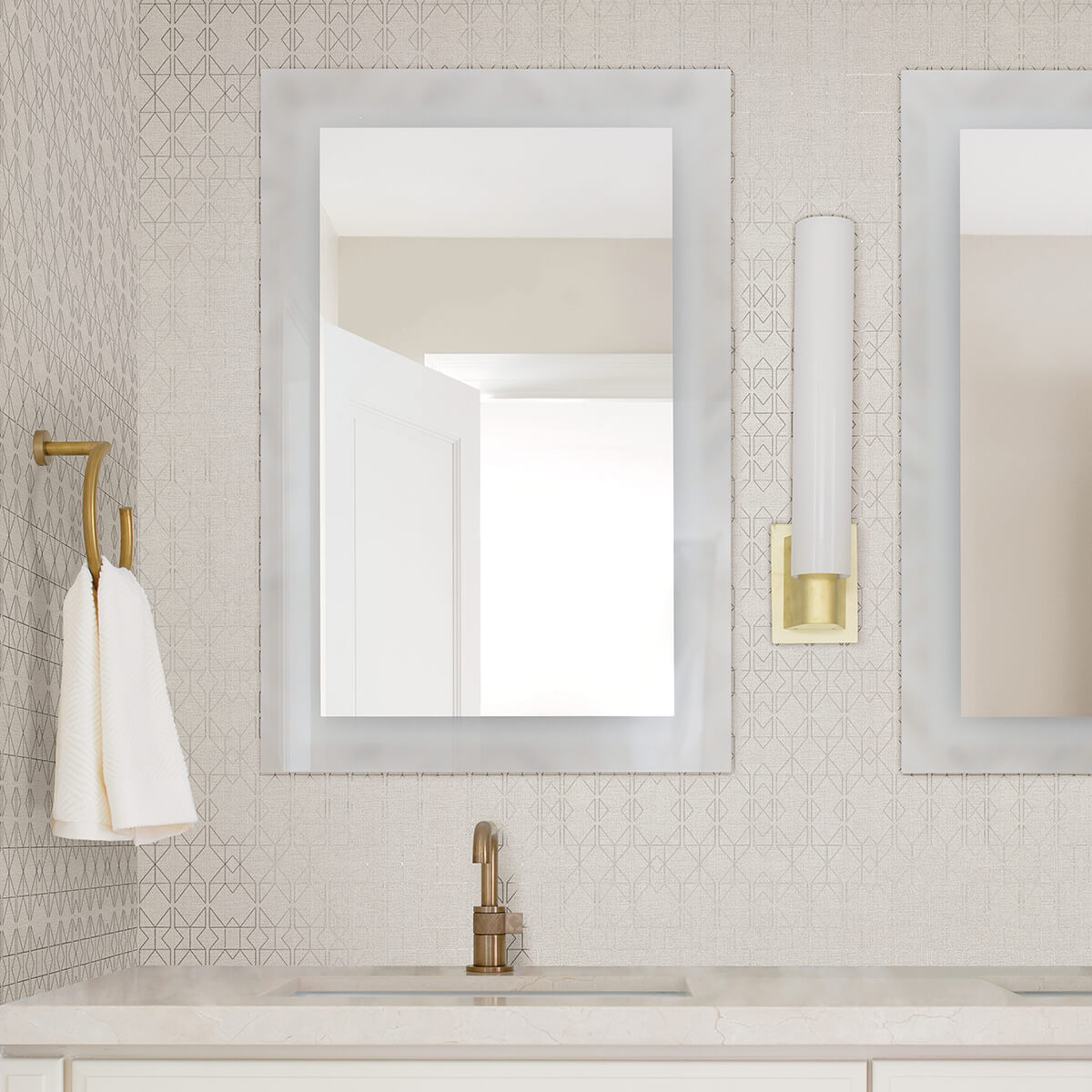 paititi-rose-gold-diamond-trellis-wallpaper-york-wallcoverings-4019-86436 - York Wallpaper Wallpaper