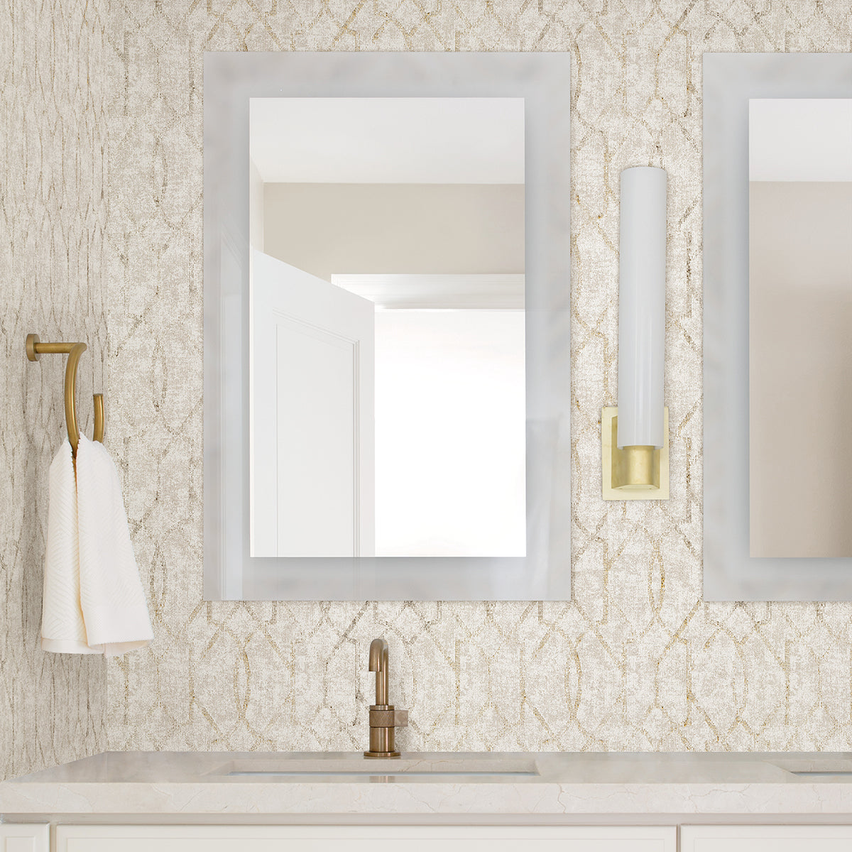 ziva-gold-trellis-wallpaper-york-wallcoverings-4019-86450