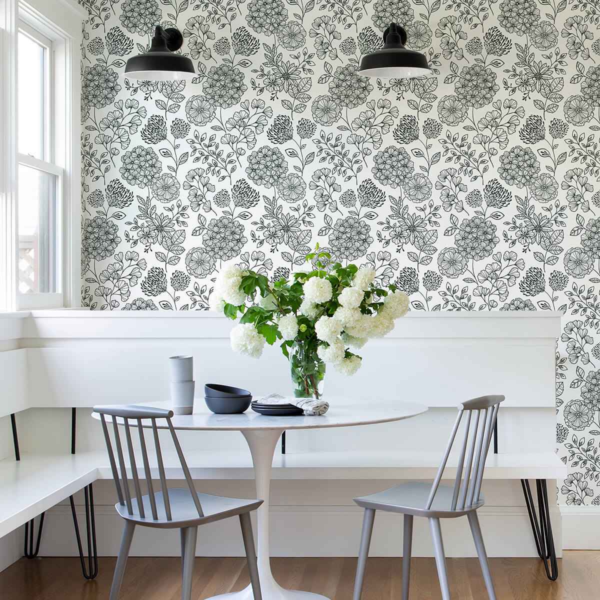 ada-black-floral-wallpaper-york-wallcoverings-2975-26203 - York Wallcoverings Wallpaper