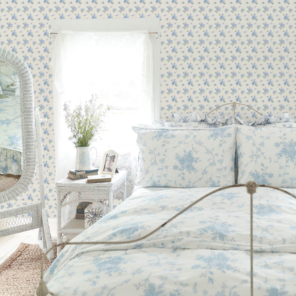 ikat-rose-blue-small-print-wallpaper-york-wallcoverings-ast4107 - York Wallcoverings Papel pintado