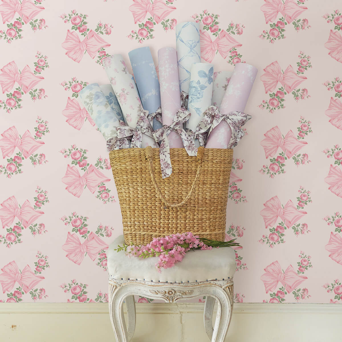 rosa-beaux-pink-mint-large-bow-spot-wallpaper-york-wallcoverings-ast4169 - York Wallcoverings Wallpaper