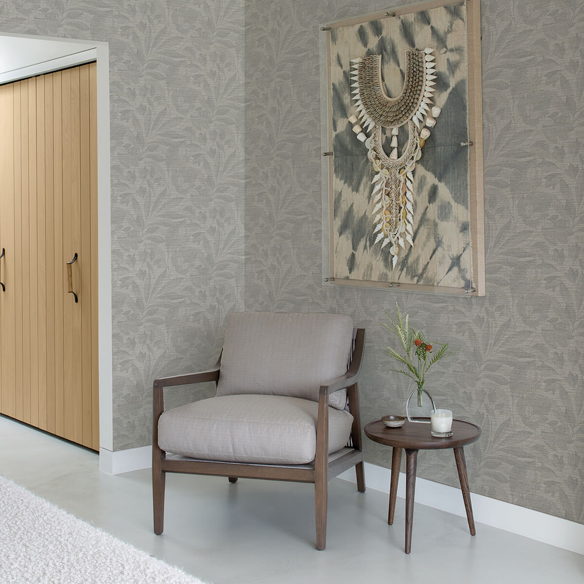 lei-silver-etched-leaves-wallpaper-york-wallcoverings-2971-86152 - York Wallcoverings Wallpaper