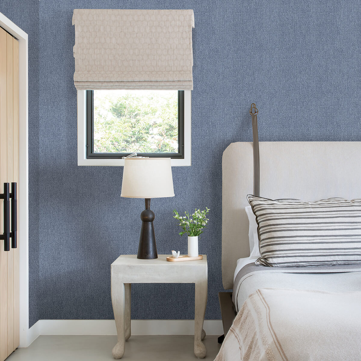 sydney-navy-faux-linen-wallpaper-york-wallcoverings-2971-86302 - York Wallcoverings Papel pintado