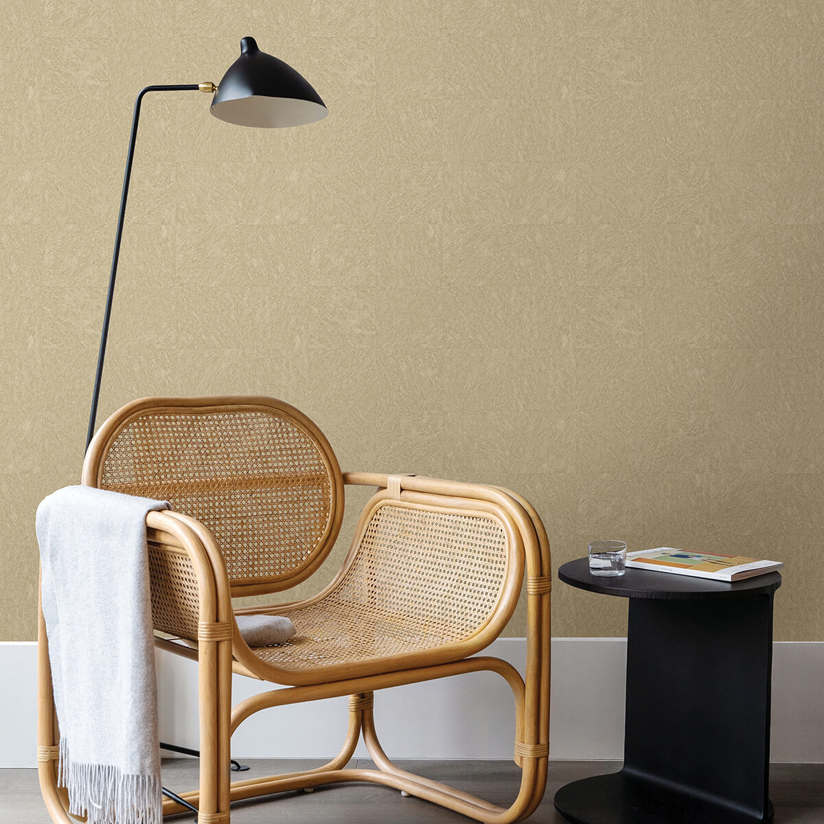 flannery-off-white-animal-hide-wallpaper-york-wallcoverings-2971-86370 - York Wallcoverings Wallpaper