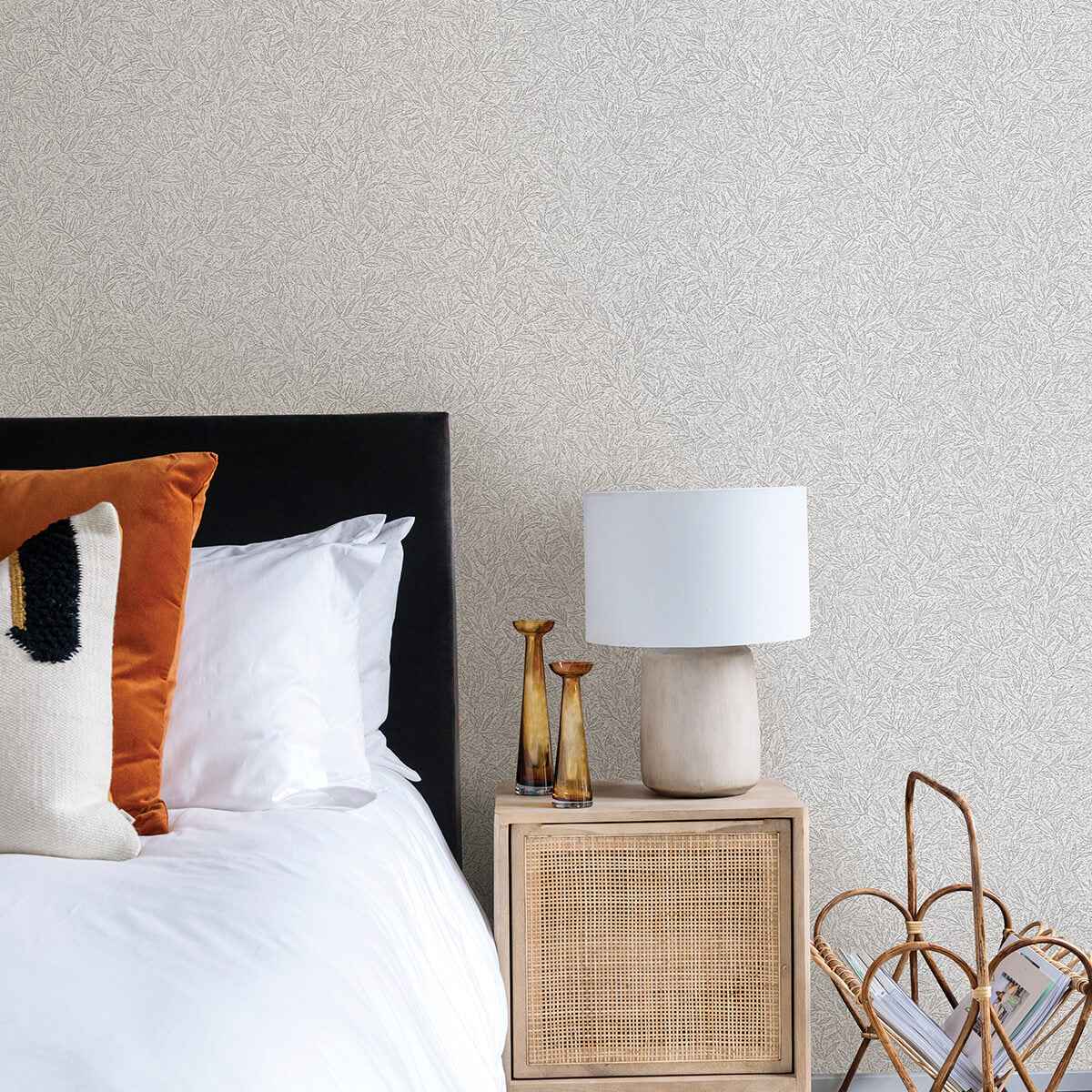Sayuri Silver Leaf Trail Wallpaper - York Wallcoverings - 4035-37837-1 - York Wallcoverings Wallpaper