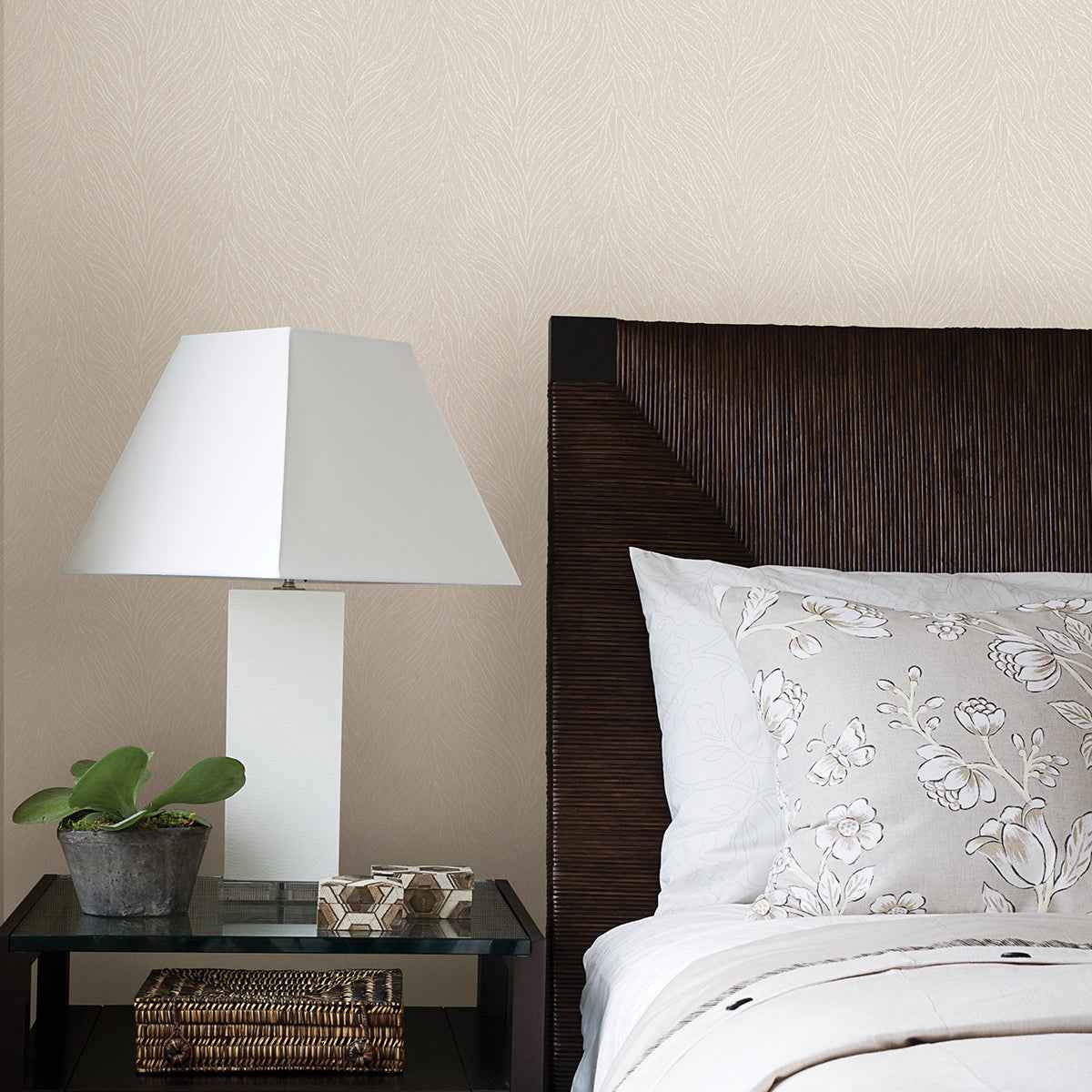 Tomo Cream Abstract Wallpaper - York Wallcoverings - 4035-58426 - York Wallcoverings Wallpaper