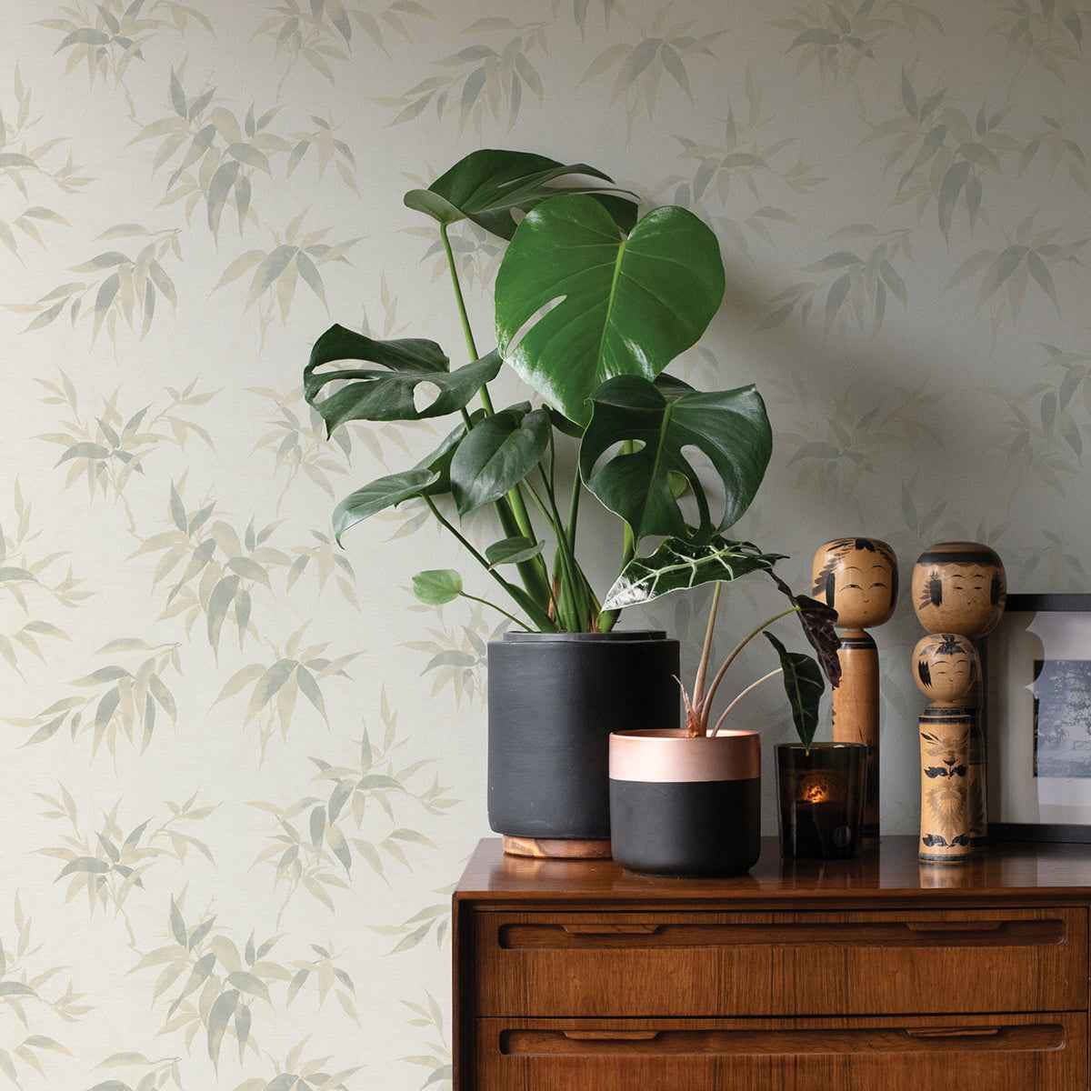 Minori White Leaves Wallpaper - York Wallcoverings - 4035-409741 - York Wallcoverings Wallpaper