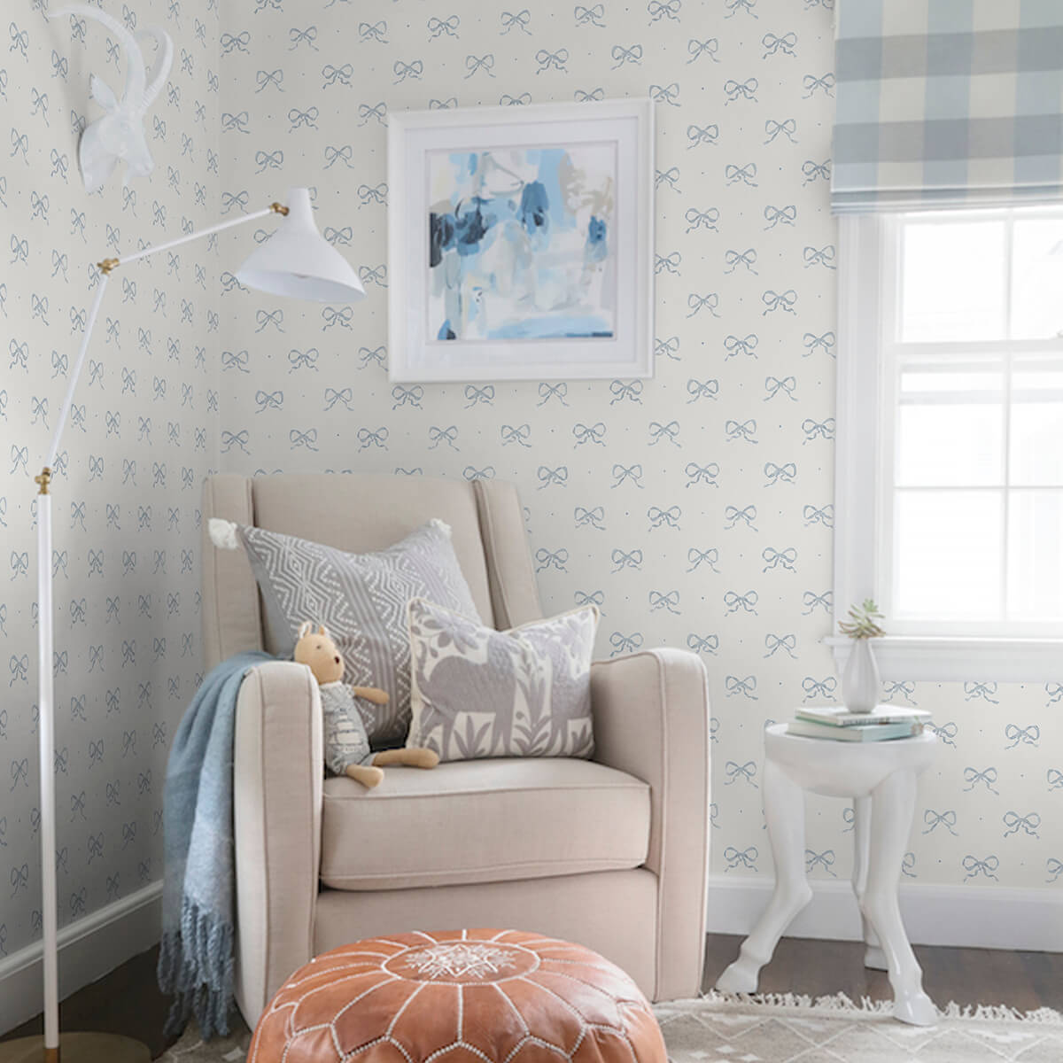 emma-blue-heather-large-bow-wallpaper-york-wallcoverings-ast4356 - York Wallcoverings Wallpaper