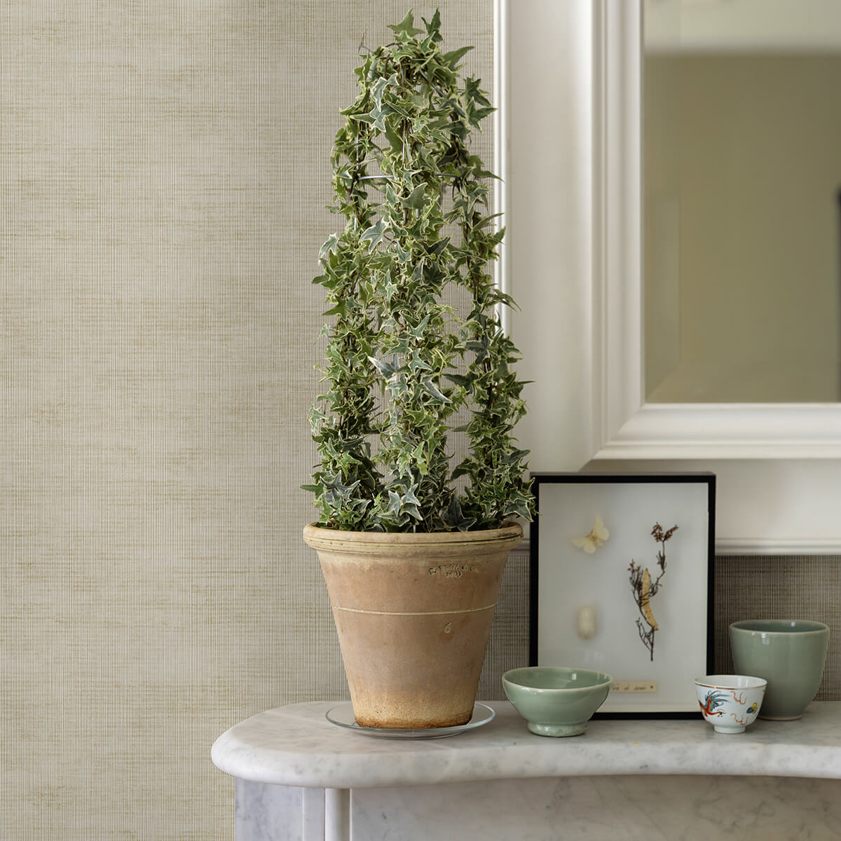 yawen-gold-string-wallpaper-york-wallcoverings-2972-86175 - York Wallcoverings Wallpaper