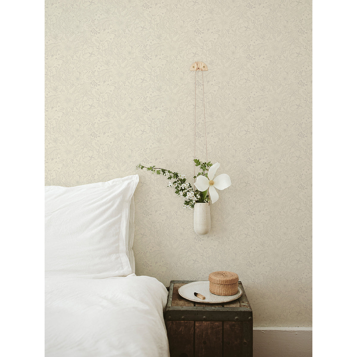 wilma-white-floral-block-print-wallpaper-york-wallcoverings-2999-13125