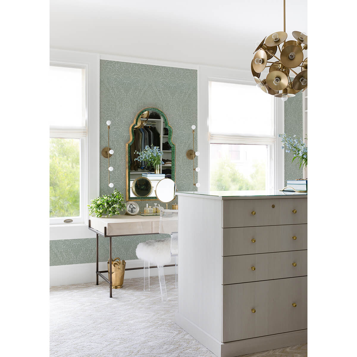 maris-silver-flock-damask-wallpaper-york-wallcoverings-2973-87366 - York Wallcoverings Papel pintado
