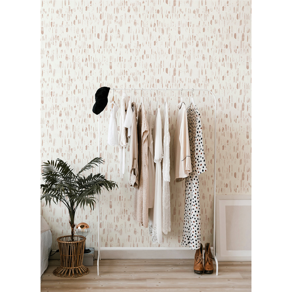 dwell-pink-brushstrokes-wallpaper-york-wallcoverings-2973-90205