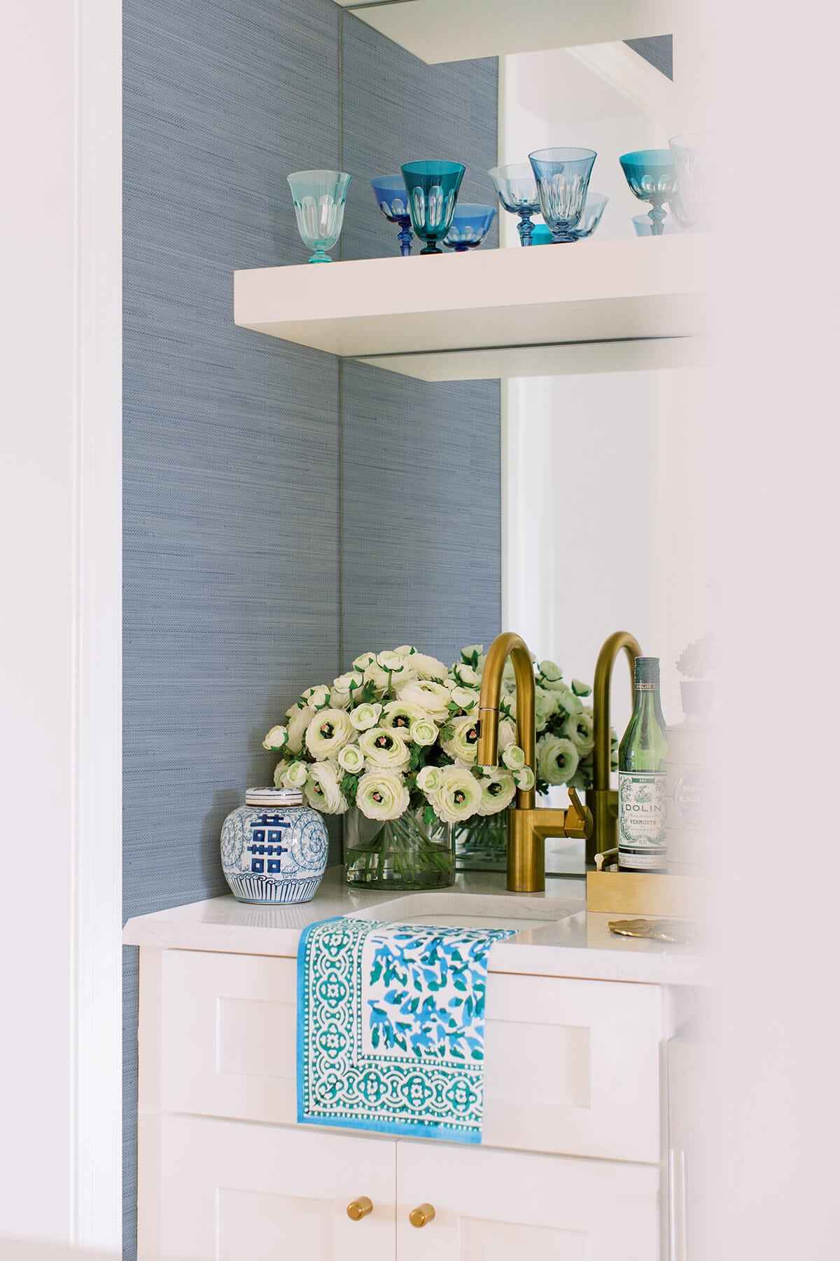 Mineral Blue Classic Faux Grasscloth - York Wallcoverings - SSS4572 - York Wallcoverings Wallpaper