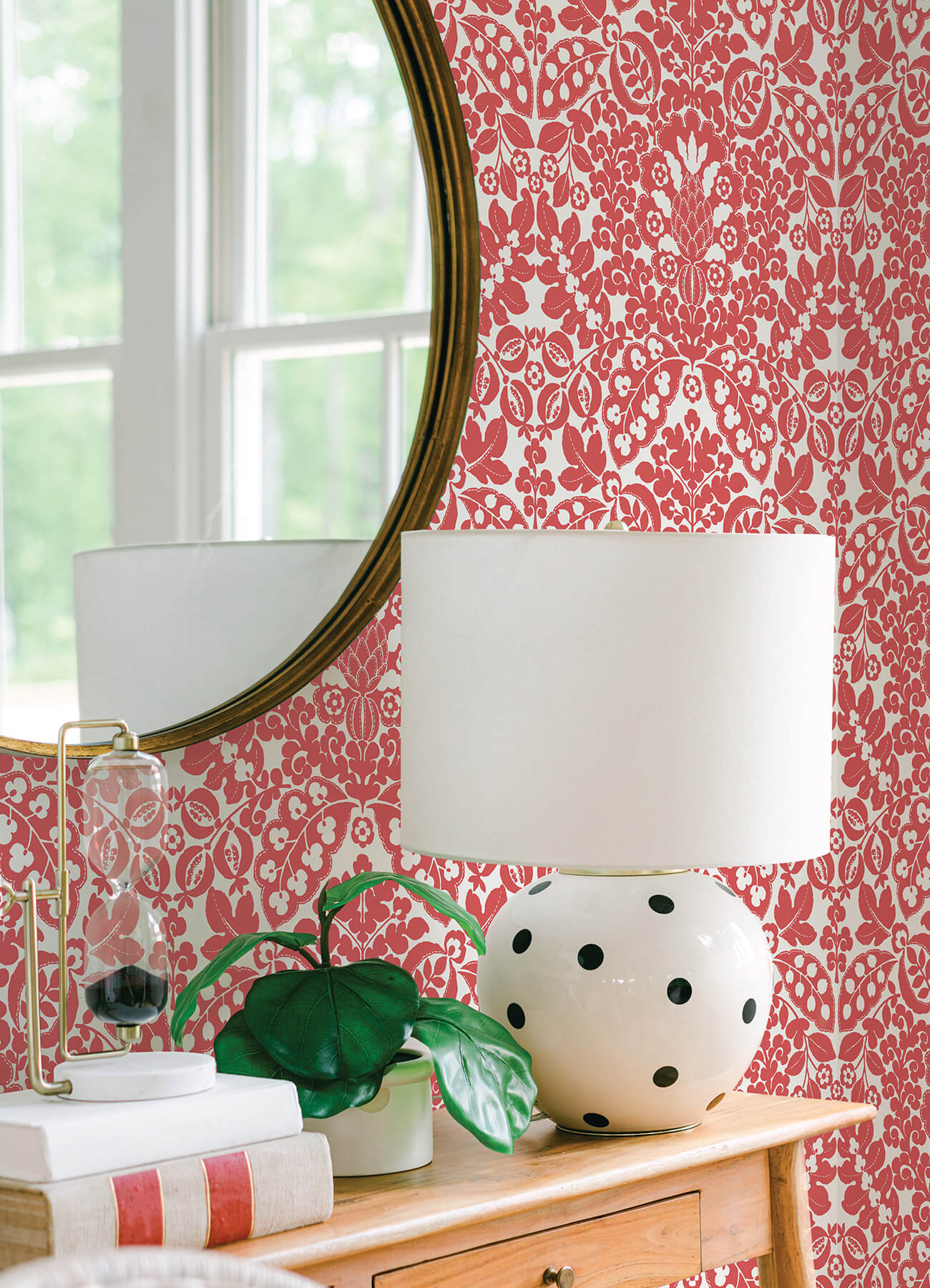 marni-red-fruit-damask-wallpaper-york-wallcoverings-4081-26336 - York Wallcoverings Papel pintado