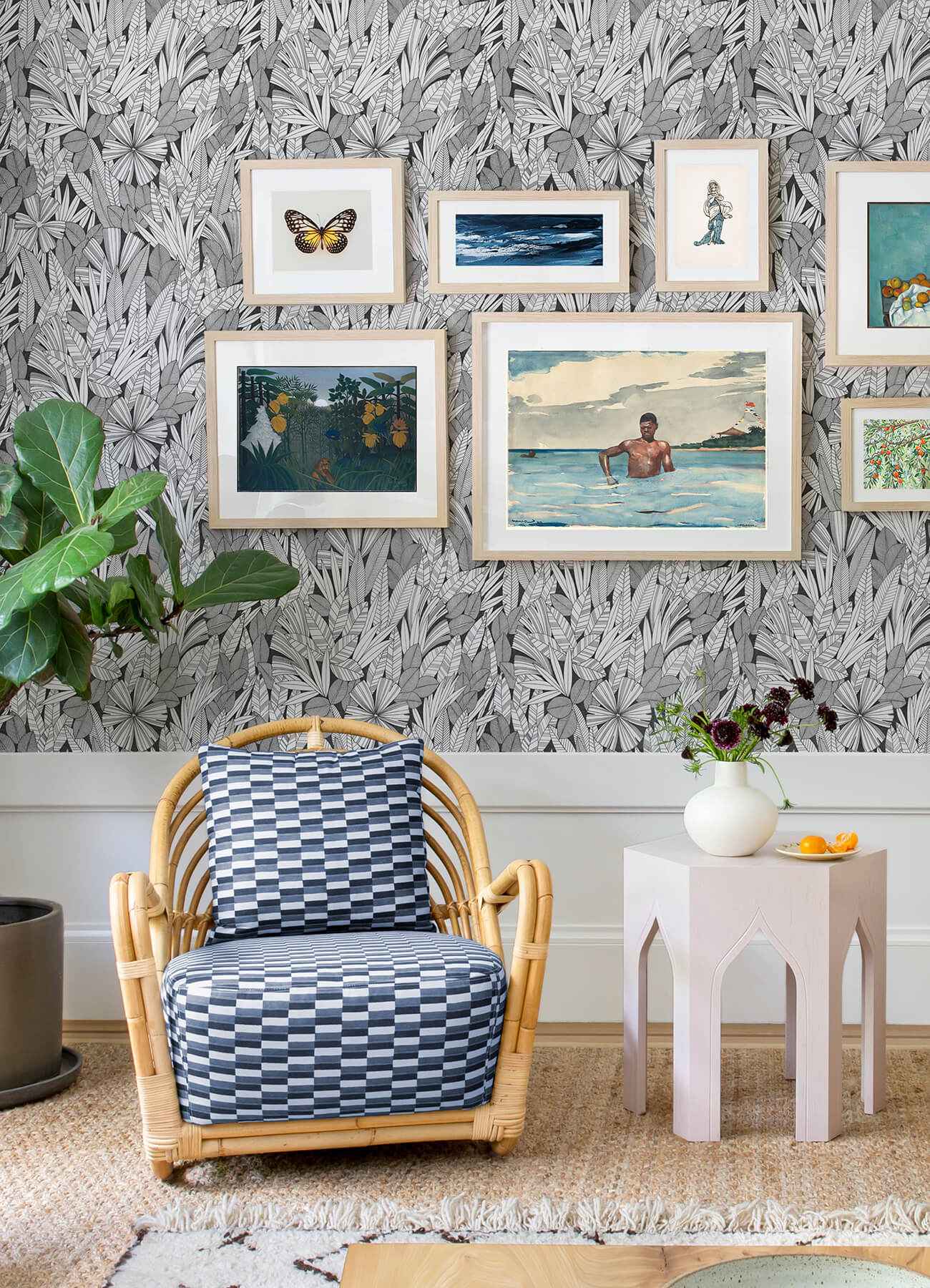 Bannon Black Leaves Wallpaper - York Wallcoverings - 4081-26346 - York Wallcoverings Wallpaper