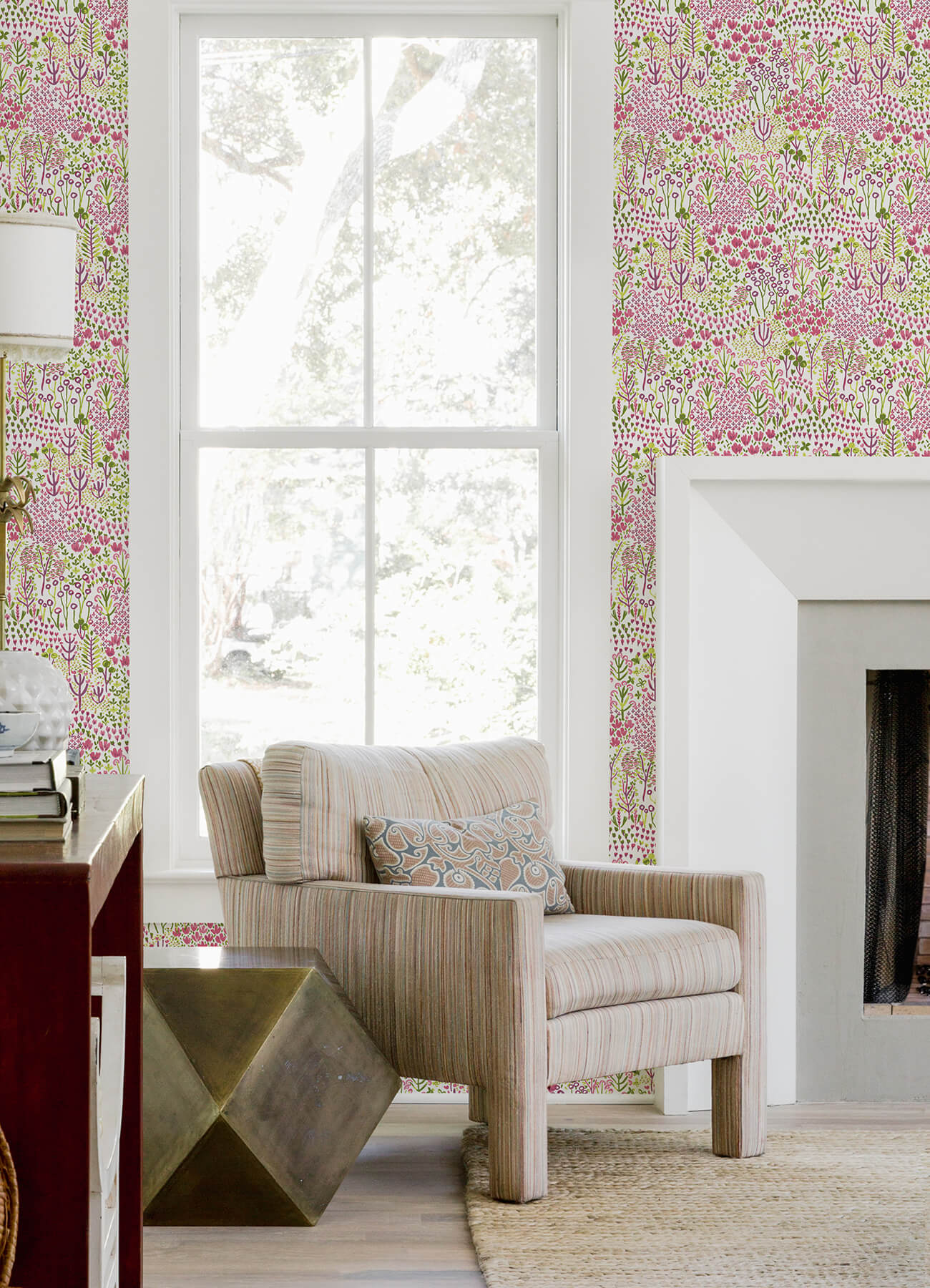 chilton-pink-wildflowers-wallpaper-york-wallcoverings-4081-26349 - York Wallcoverings Wallpaper