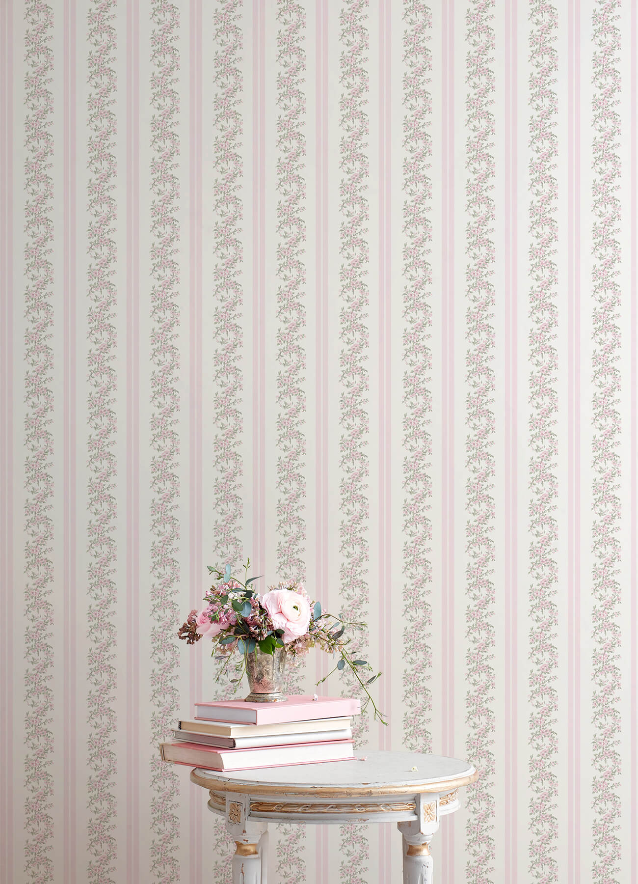 marigold-wreath-pastel-peach-floral-stripe-wallpaper-york-wallcoverings-ast4649 - York Wallcoverings Papel pintado