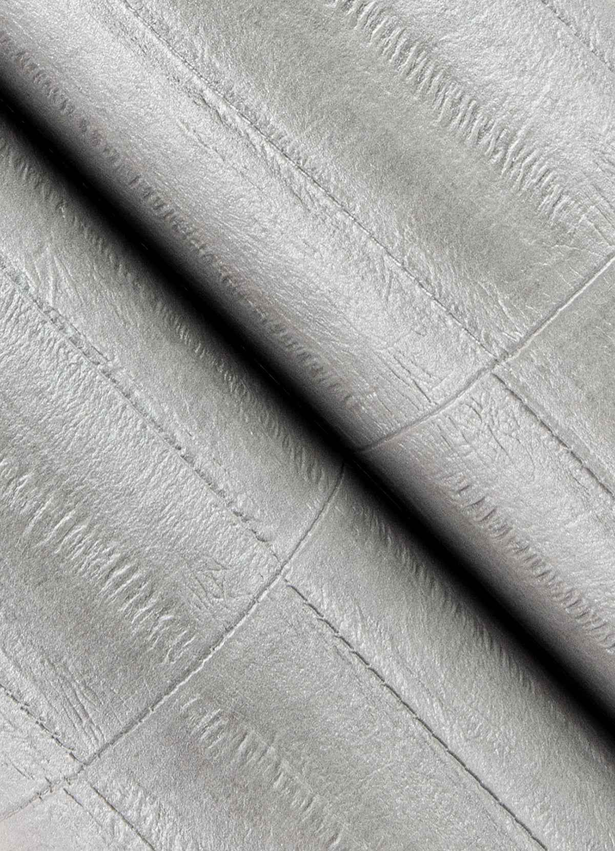 dermot-silver-horizontal-stripe-wallpaper-york-wallcoverings-4041-418477 - York Wallcoverings Wallpaper