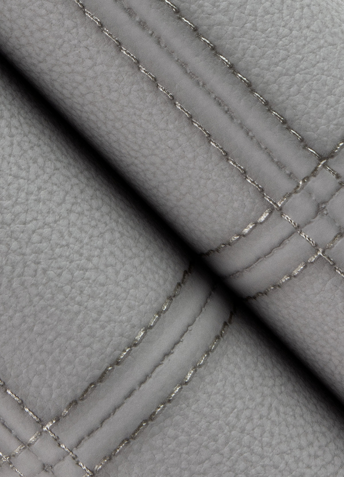 avenue-grey-leather-wallpaper-york-wallcoverings-4041-419009 - York Wallcoverings Wallpaper