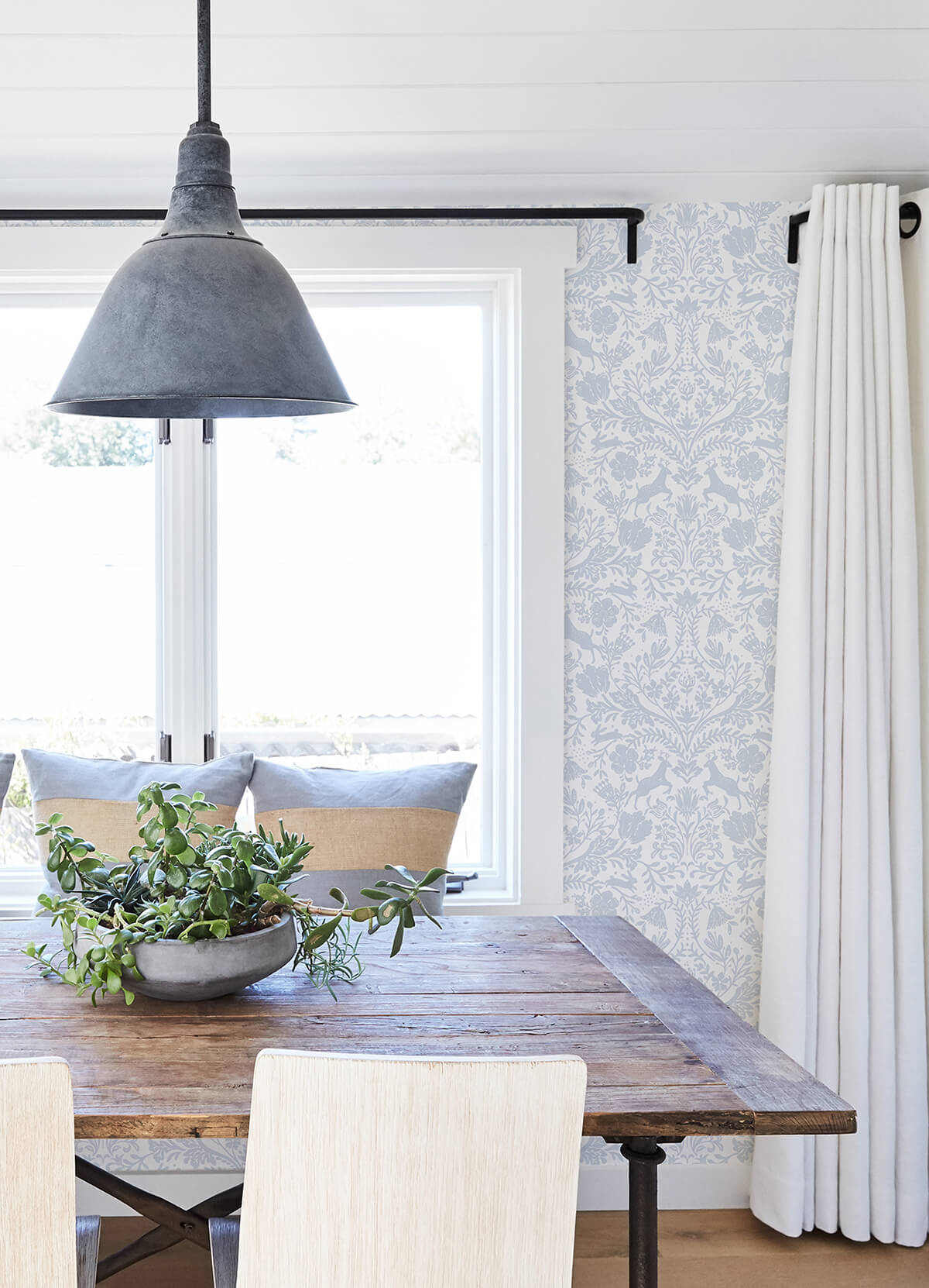 forest-dance-light-blue-damask-wallpaper-york-wallcoverings-3124-13882 - York Wallcoverings Wallpaper