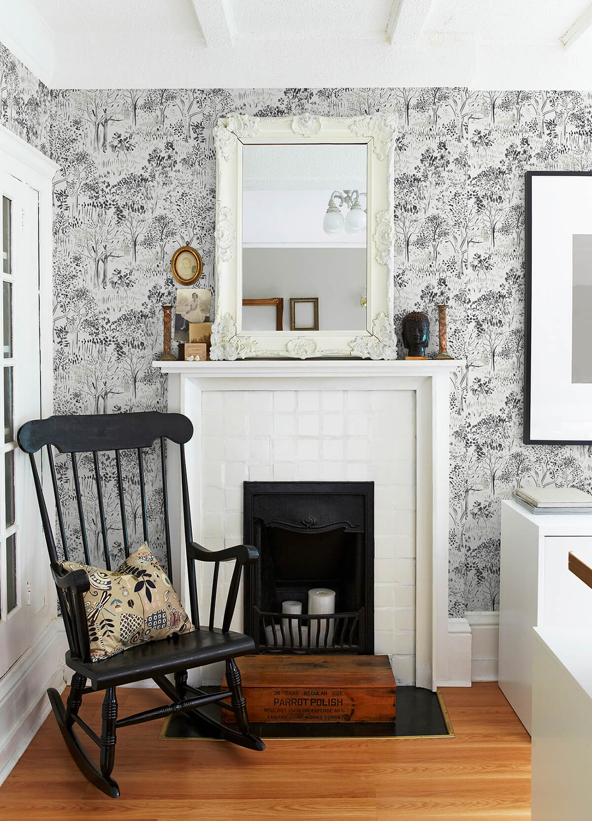 walden-black-forest-wallpaper-york-wallcoverings-3124-13894 - York Wallcoverings Wallpaper
