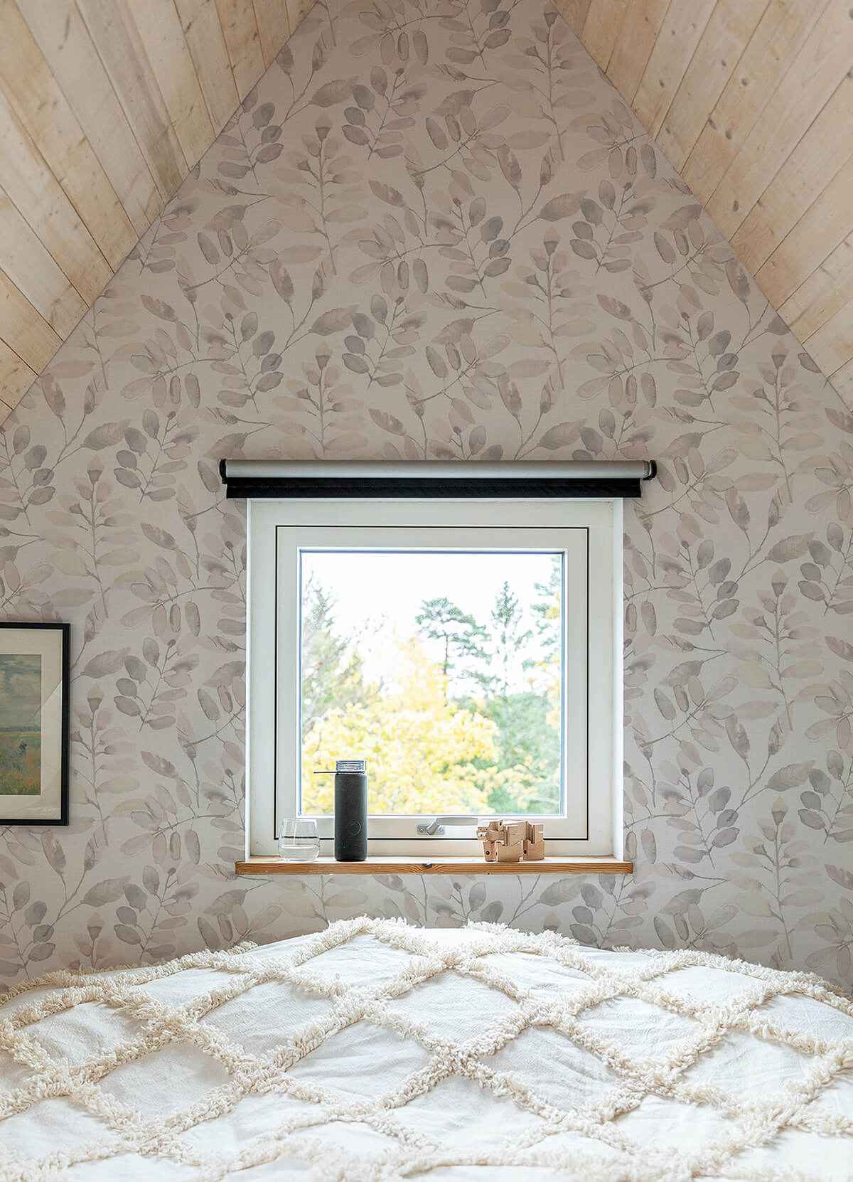 Pinnate Blush Leaves Wallpaper - York Wallcoverings - 3124-13906 - York Wallcoverings Wallpaper