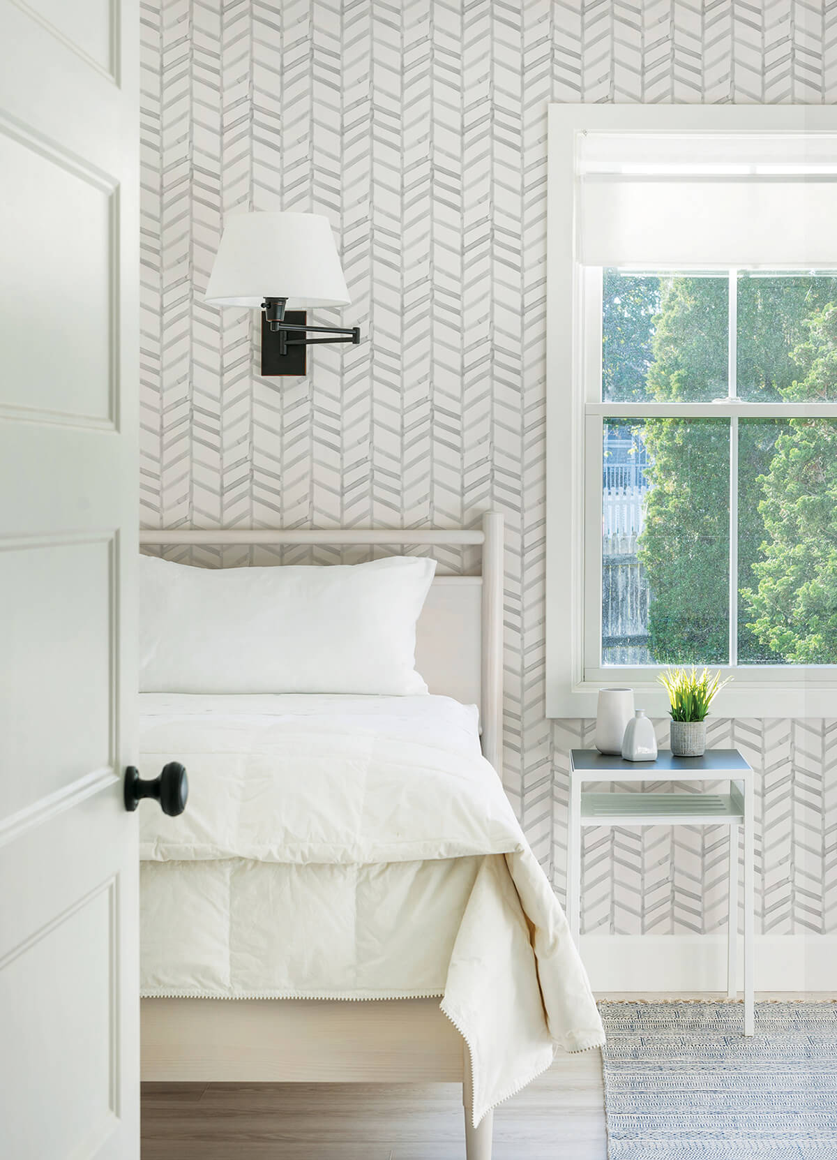 fletching-grey-geometric-wallpaper-york-wallcoverings-3124-13922 - York Wallcoverings Wallpaper