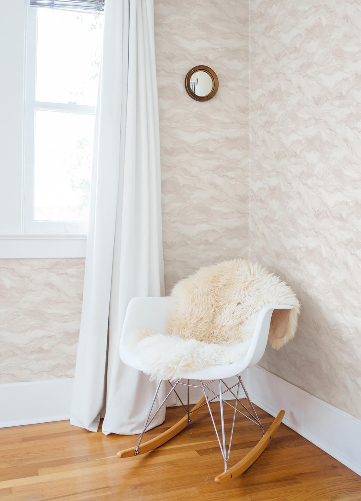 cirrus-blush-wave-wallpaper-york-wallcoverings-3124-13952 - York Wallcoverings Wallpaper
