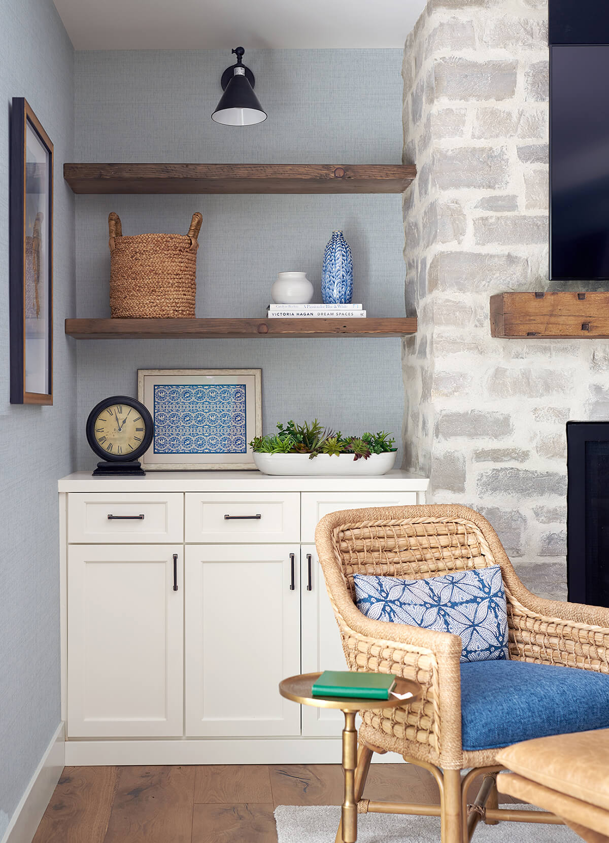 solitude-light-blue-distressed-texture-wallpaper-york-wallcoverings-3124-13983 - York Wallcoverings Wallpaper