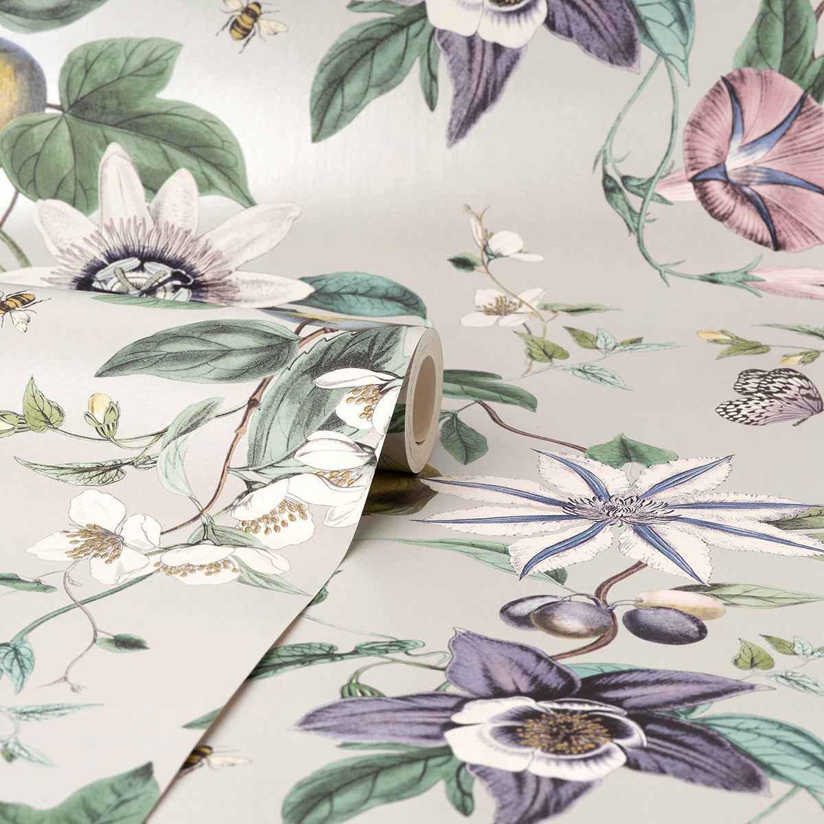 Sierra Silver Floral Wallpaper - York Wallcoverings - FD43059 - York Wallcoverings Wallpaper