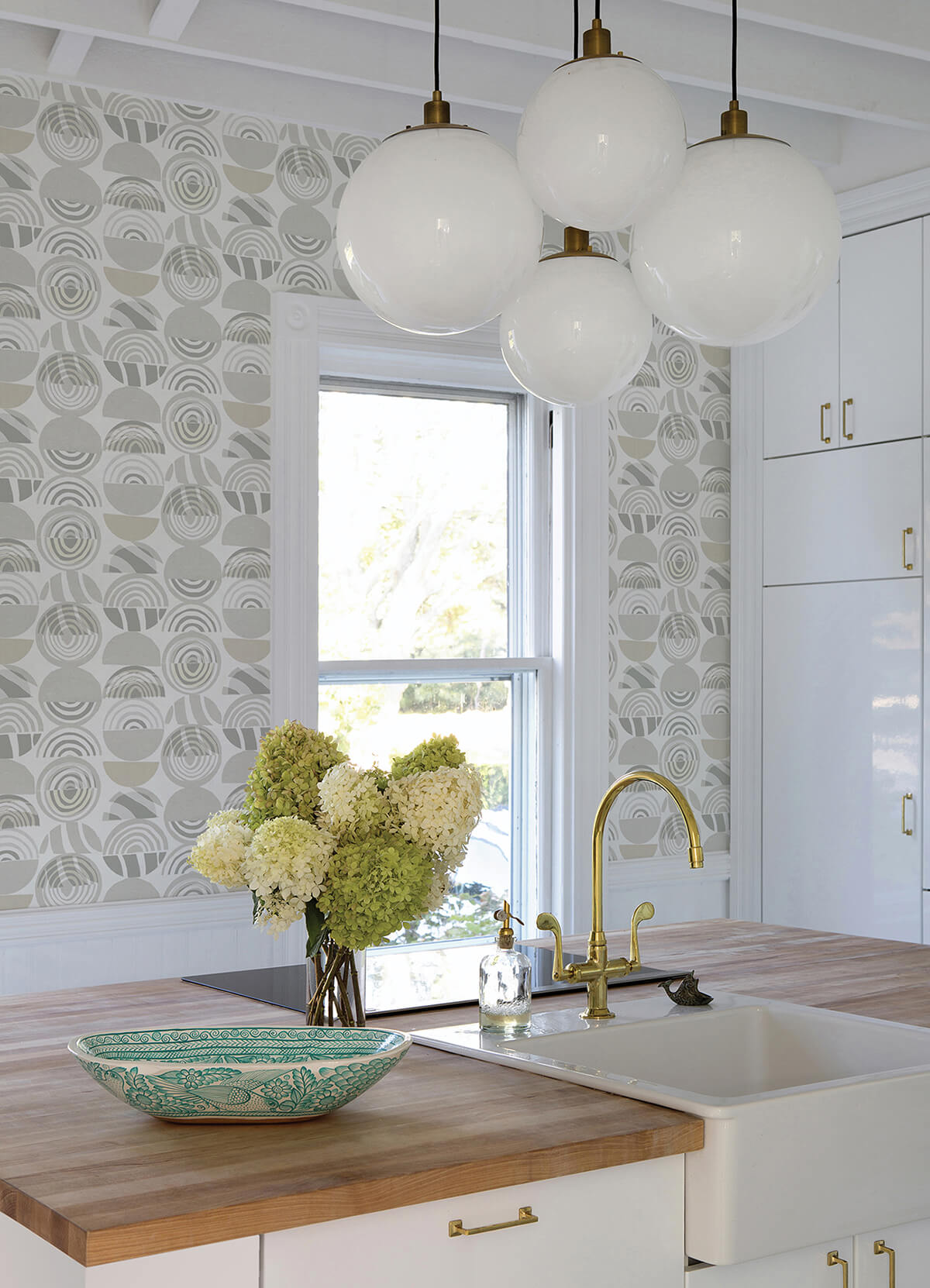 mage-light-grey-mod-geometric-wallpaper-york-wallcoverings-4014-26444 - York Wallcoverings Wallpaper