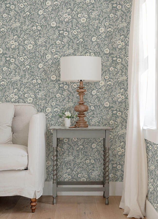 agathon-blue-floral-wallpaper-york-wallcoverings-4072-70051 - York Wallcoverings Papel pintado