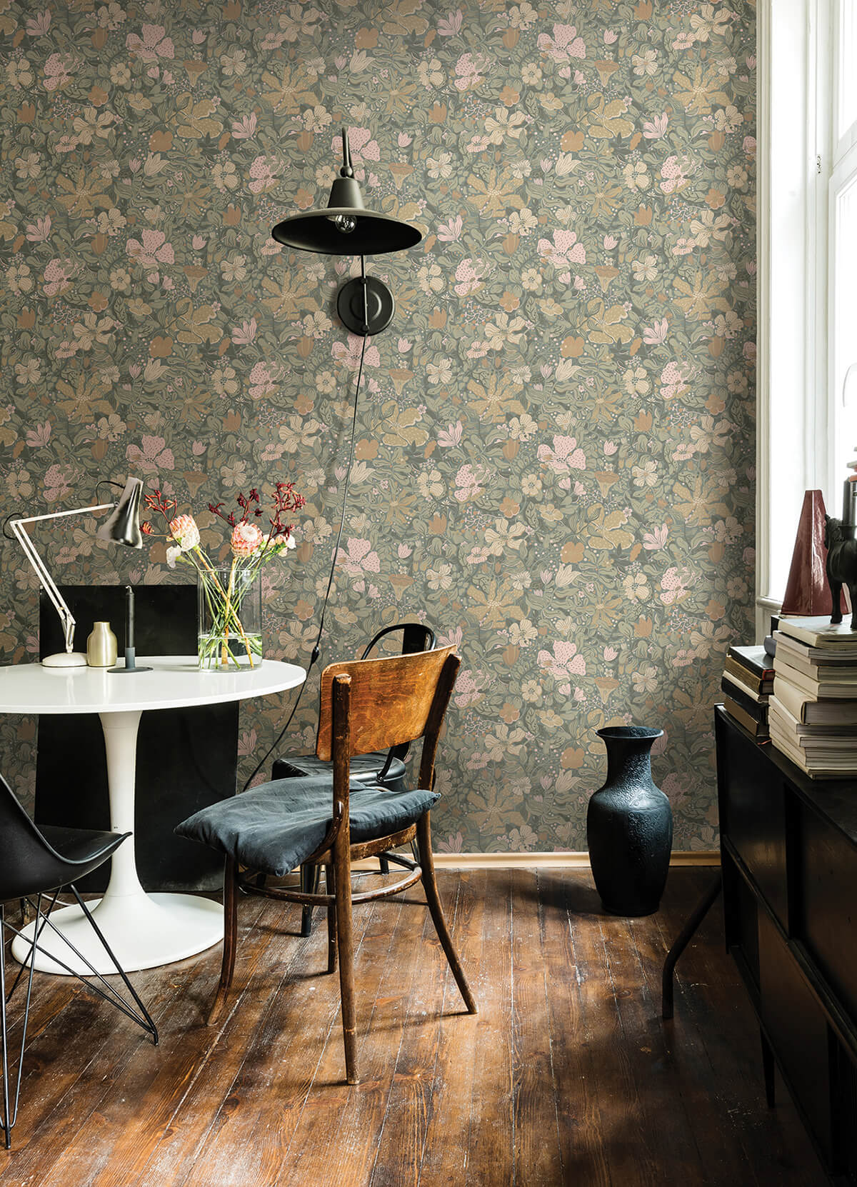 midsommar-grey-floral-medley-wallpaper-york-wallcoverings-4111-63020 - York Wallcoverings Wallpaper
