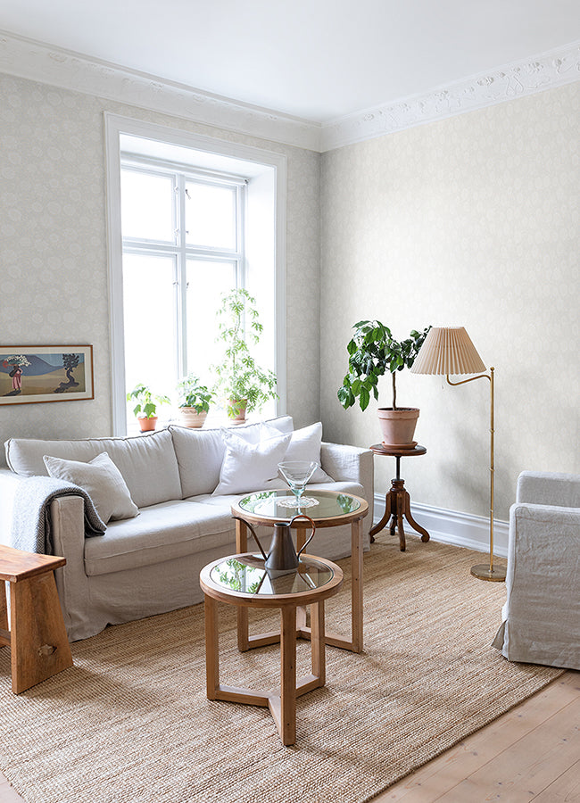 lizette-cream-charming-floral-wallpaper-york-wallcoverings-4080-15907 - York Wallcoverings Wallpaper