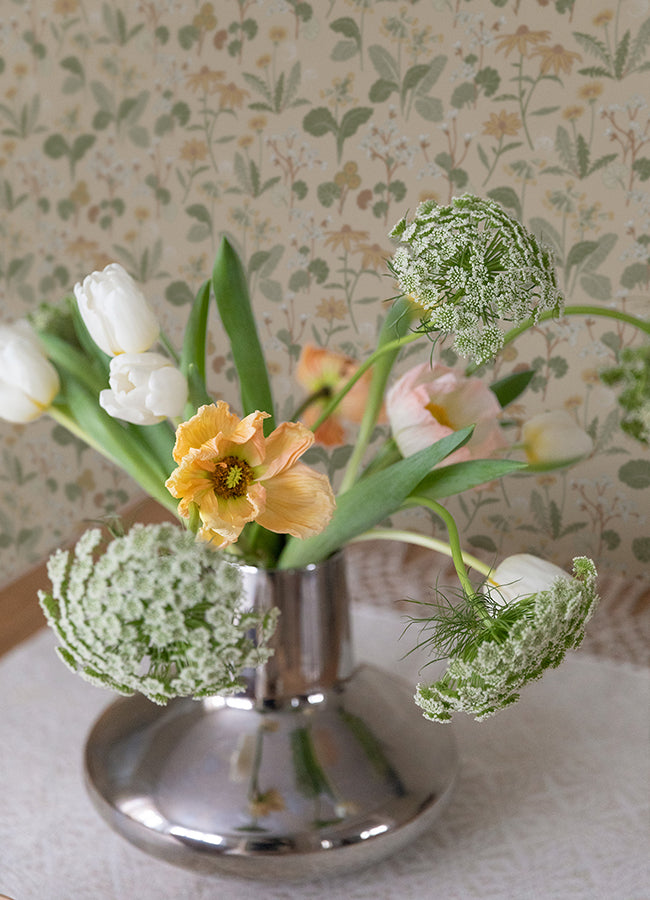 magdalena-light-yellow-dandelion-wallpaper-york-wallcoverings-4080-92135 - York Wallcoverings Papel pintado